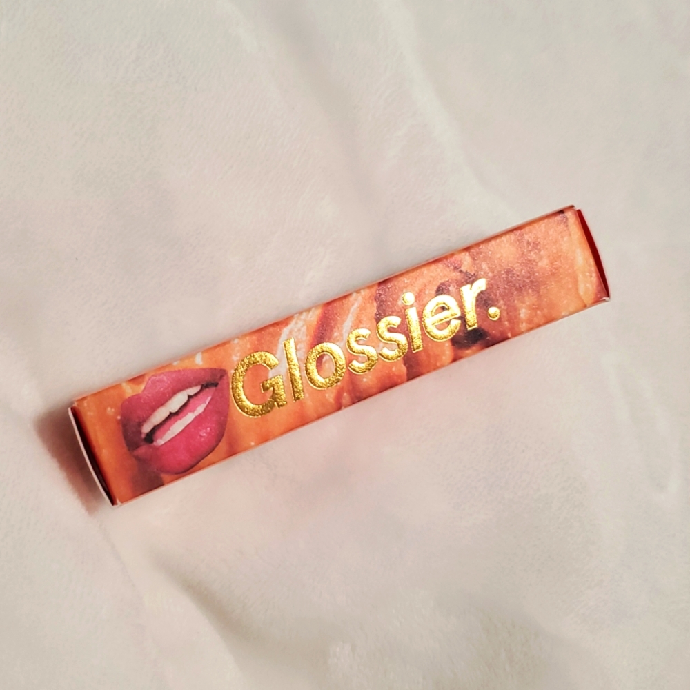 NIB Glossier Cookie Butter Balm Dotcom Universal Skin Salve FULL SIZE - Picture 5 of 6